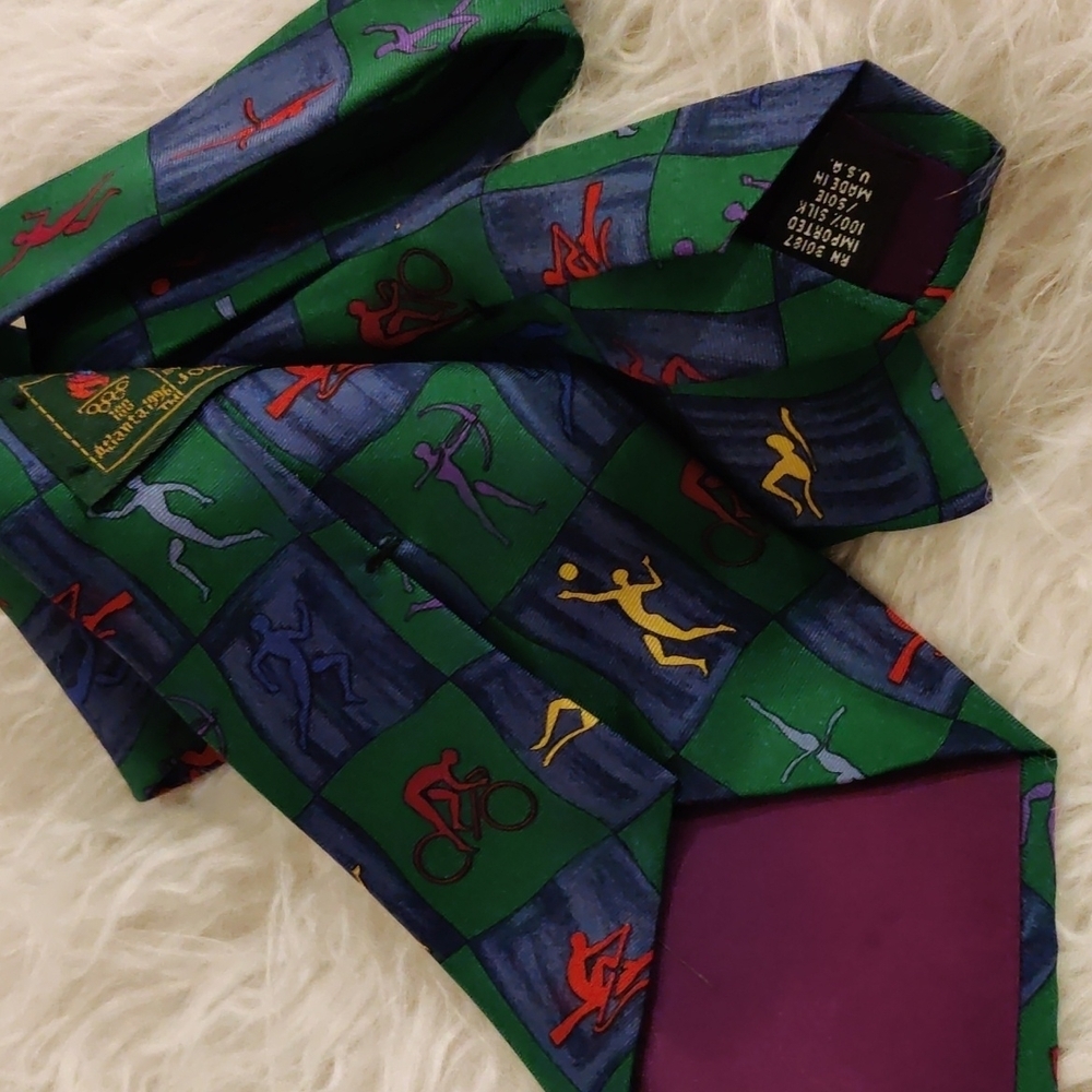Men's 100% Silk  Vintage Olympic Games Tie - Picture 3 of 6